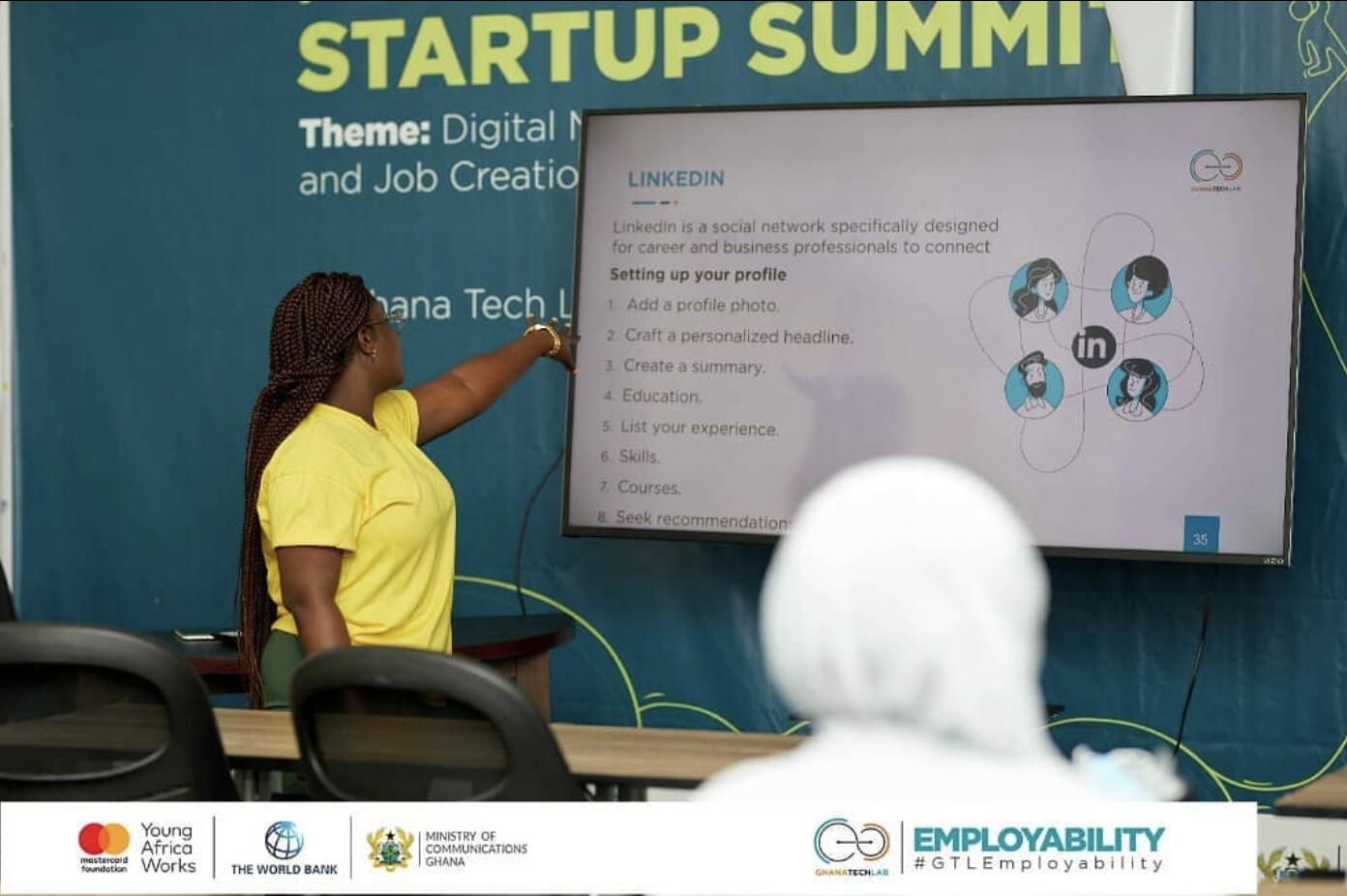Rita Naa Kordey Clottey leading a LinkedIn and employability session at the Startup Summit